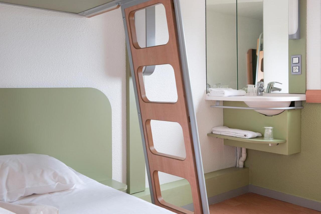 Ibis Budget Poitiers Nord Futuroscope Chasseneuil-du-Poitou Exterior foto
