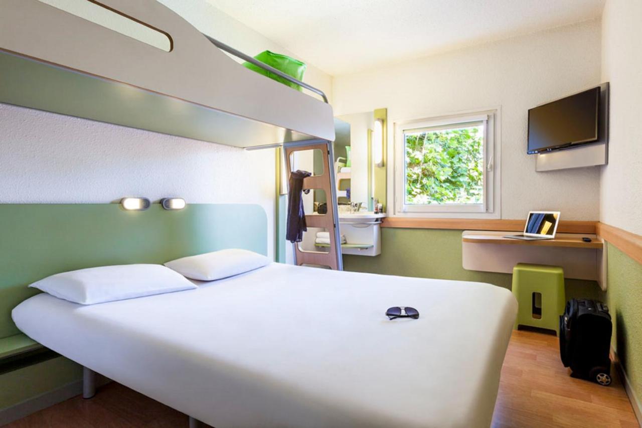 Ibis Budget Poitiers Nord Futuroscope Chasseneuil-du-Poitou Exterior foto