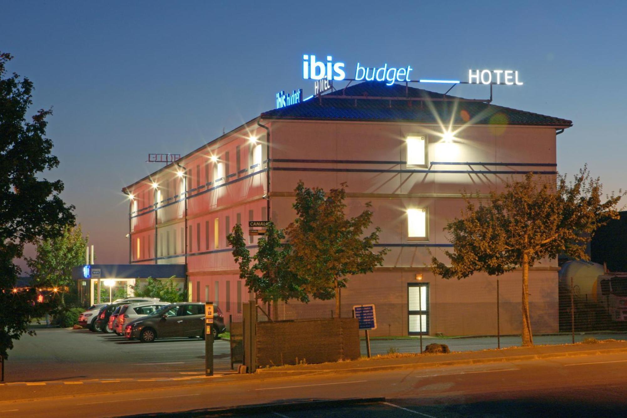 Ibis Budget Poitiers Nord Futuroscope Chasseneuil-du-Poitou Exterior foto