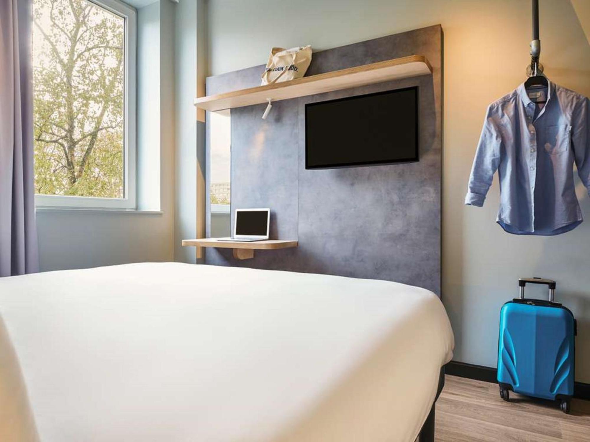 Ibis Budget Poitiers Nord Futuroscope Chasseneuil-du-Poitou Exterior foto